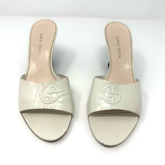 Giorgio Armani Ivory Patent Slingback Heels – Size 37.5 | Minimalist Luxury - Picture 3 of 9